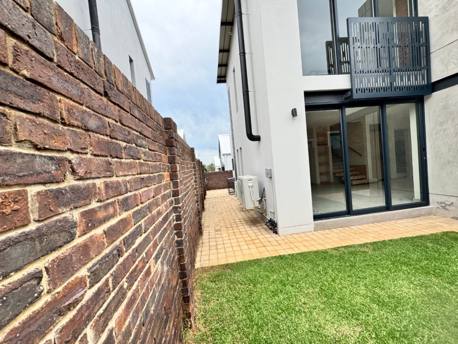 3 Bedroom Property for Sale in Helderzicht Eco Estate North West